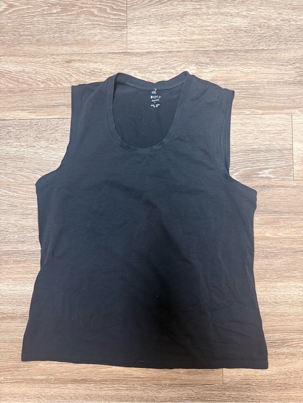 Apt. 9 Women's Black Crewneck Sleeveless Tank